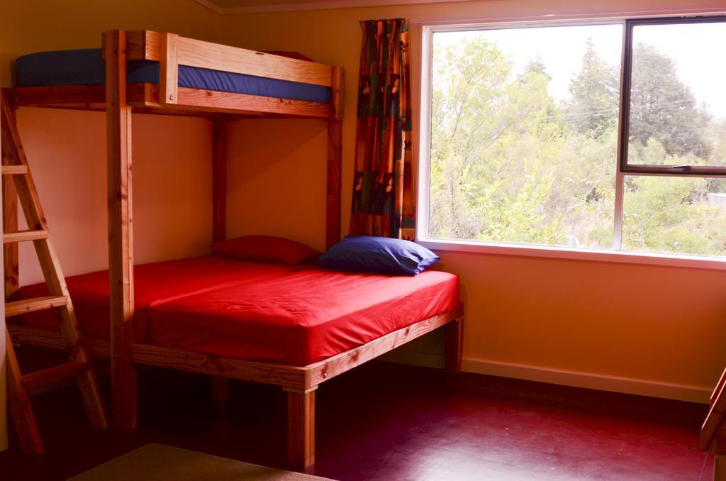 Riverside Sojourn Motel Motueka Habitación foto